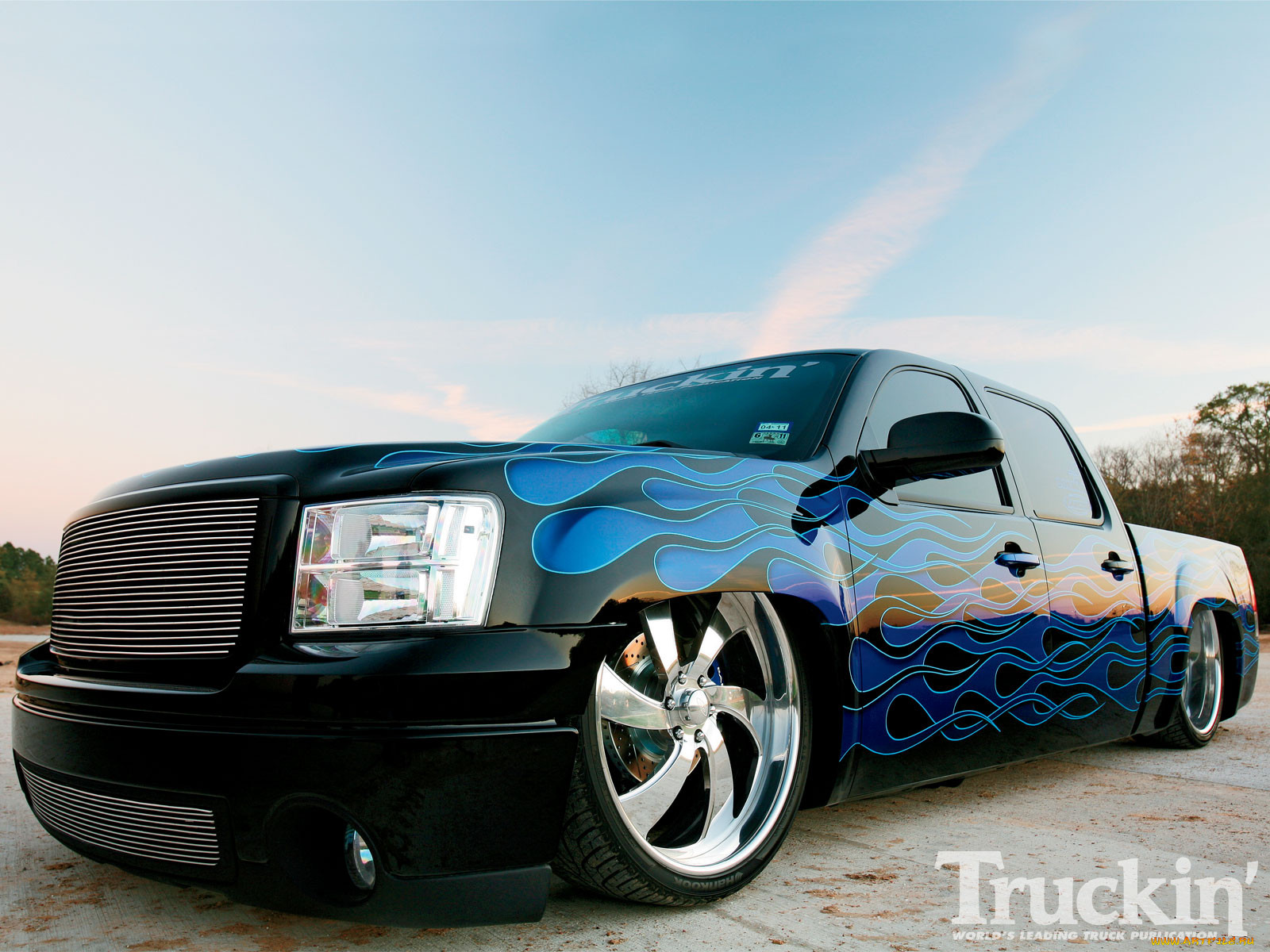 Chevy Silverado Custom Pick Up